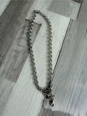 Jewel Kade Silver Chunky Chain Necklace with Toggle Clasp